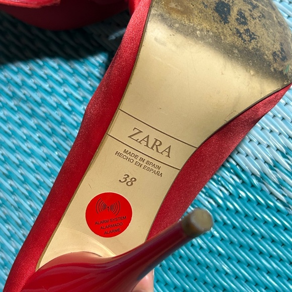 Elegant Red Peep-Toe Heels - Picture 2 of 2